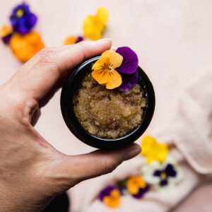 Salt and sugar body scrub