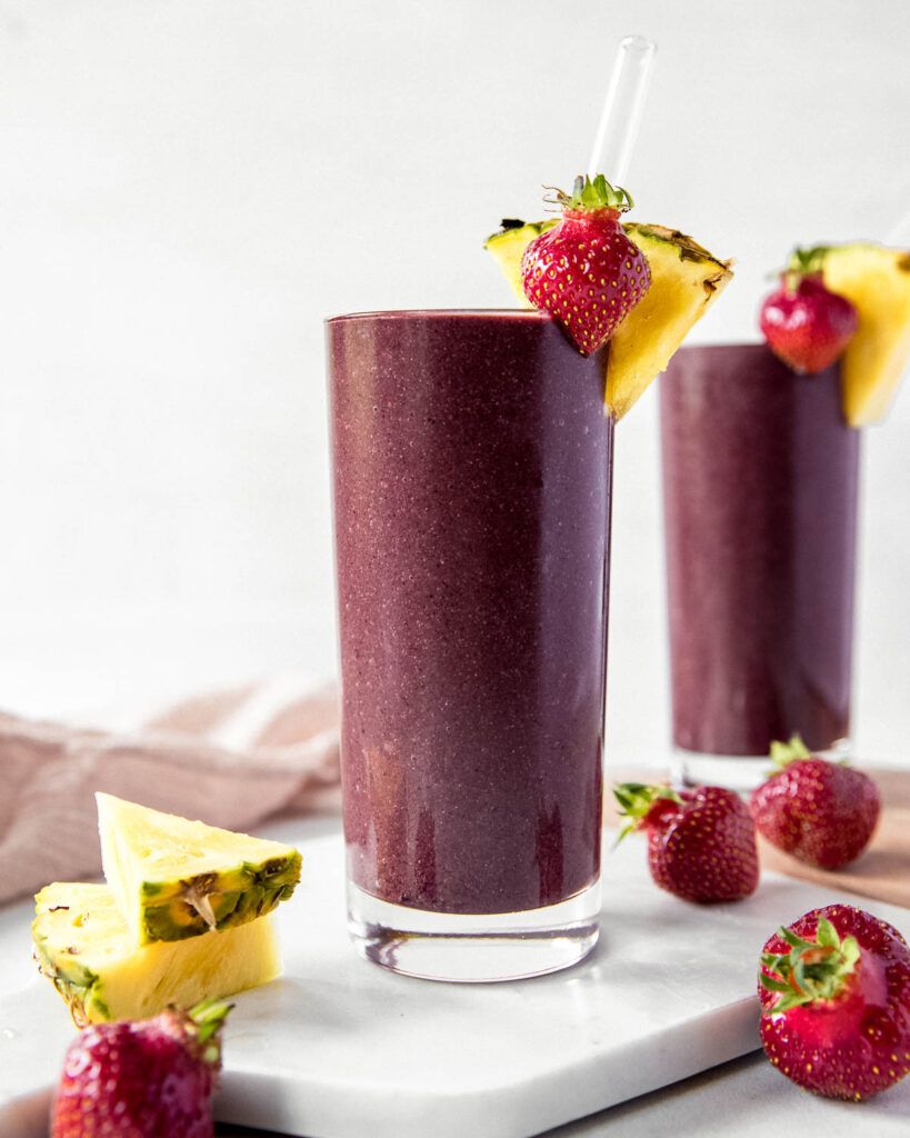 https://glowinglywell.com/wp-content/uploads/2021/04/Acai-Antioxidant-Smoothie-819x1024.jpg